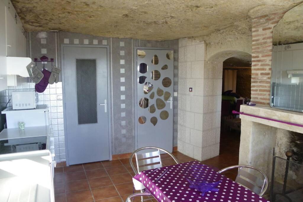 Les Hauts De Nazelles Esterno foto